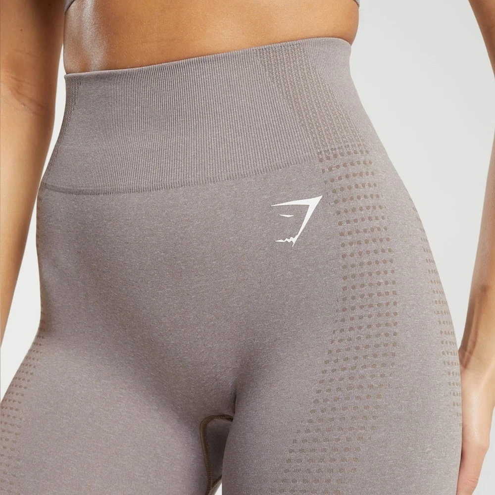 Gymshark Vital Seamless 2.0 Leggings in Warm Taupe Marl - Picture 5 of 7